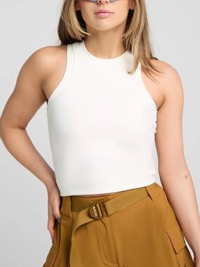 SENIQ OASIS TANK BUILT IN BRA (WITHOUT PADS)